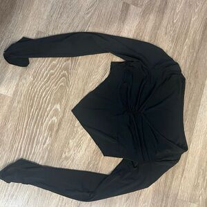 Forever 21 black long sleeve crop top